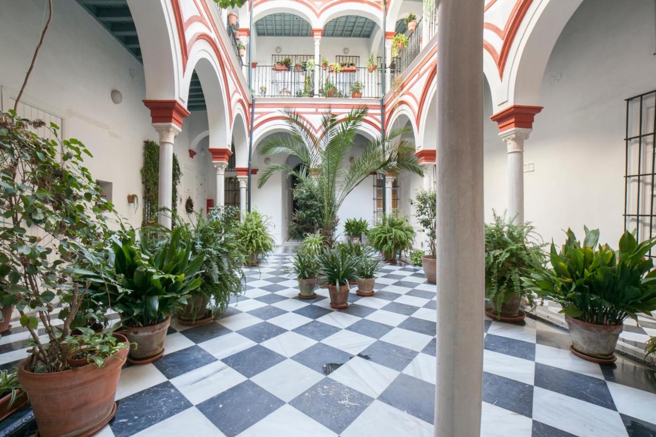 Alohamundi Alfalfa Seville Exterior photo